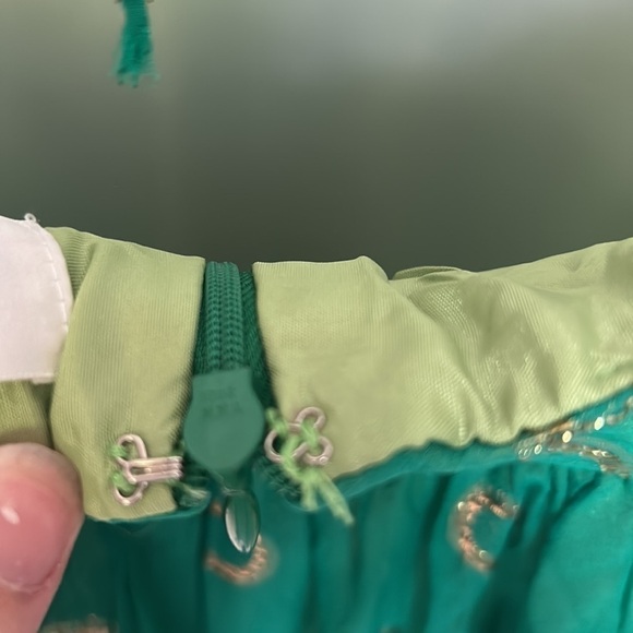 Helen Wang Green Halter Dress with gold thread embellishment - Picture 4 of 5